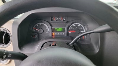 2018 Ford E-Series Cutaway BLACK