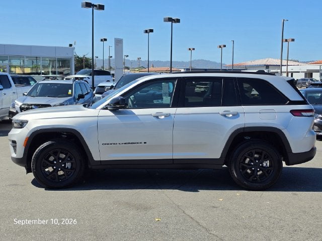 2025 Jeep Grand Cherokee Altitude