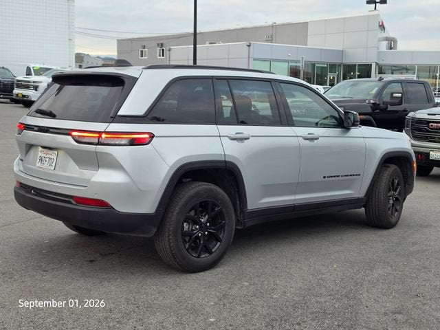 2025 Jeep Grand Cherokee Altitude