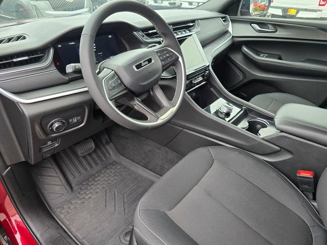 2024 Jeep Grand Cherokee L Laredo