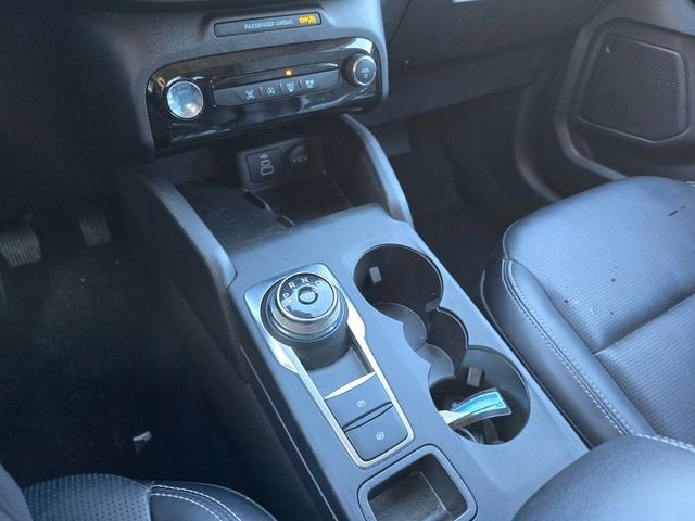 2025 Ford Escape Platinum