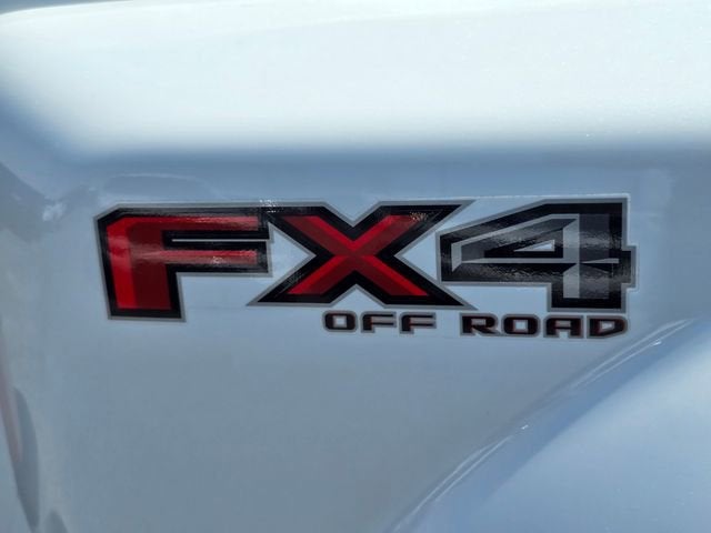 2022 Ford Super Duty F-450 DRW XL