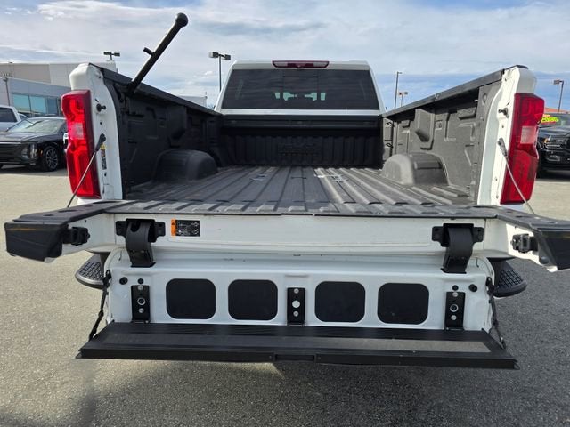 2023 Chevrolet Silverado 3500 HD High Country DRW