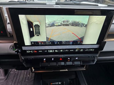2024 GMC HUMMER EV SUV 2X