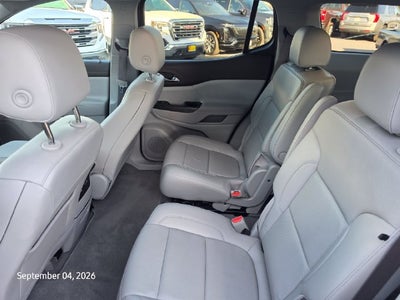 2023 GMC Acadia SLT