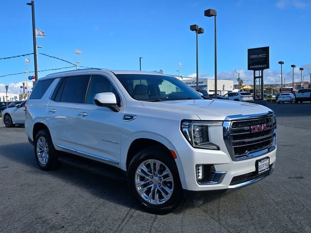 2023 GMC Yukon SLT