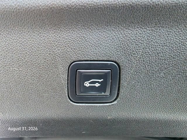 2022 GMC Yukon AT4