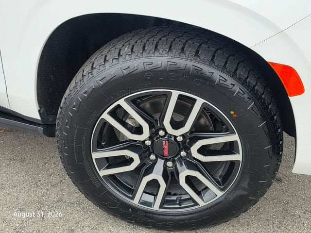 2022 GMC Yukon AT4