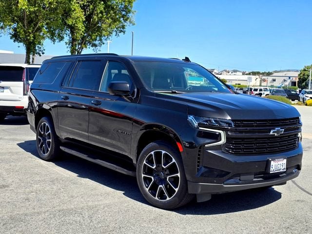 2023 Chevrolet Suburban RST