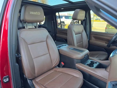 2023 Chevrolet Suburban High Country