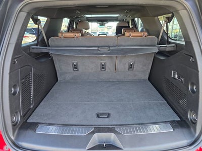 2023 Chevrolet Suburban High Country