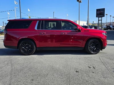 2023 Chevrolet Suburban High Country