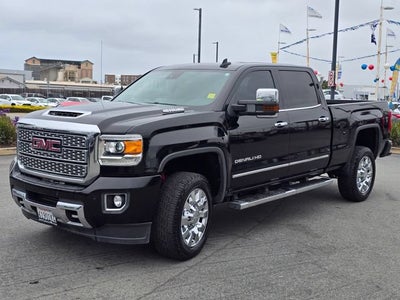 2019 GMC Sierra 2500 HD Denali