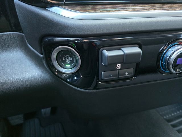 2025 GMC Sierra 3500 HD SLE