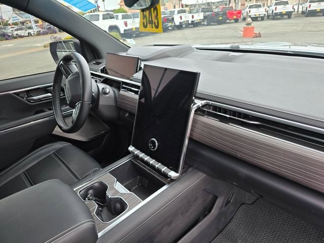 2024 GMC Sierra EV Denali Edition 1