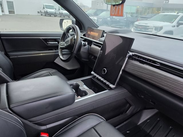 2024 GMC Sierra EV Denali Edition 1