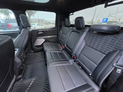 2024 GMC Sierra EV Denali Edition 1