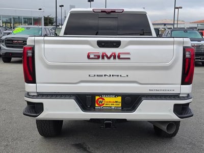 2025 GMC Sierra 2500 HD Denali