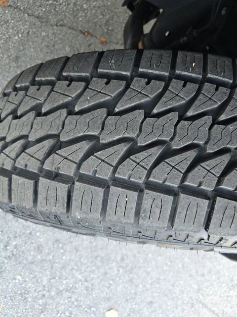 2022 GMC Canyon AT4 - Cloth