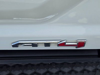 2023 GMC Canyon AT4
