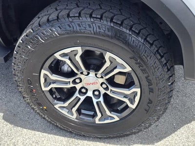 2023 GMC Canyon AT4