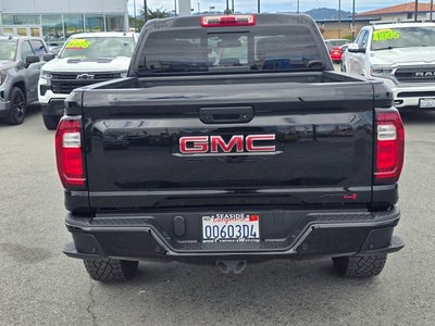2024 GMC Canyon AT4