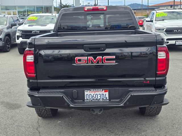 2024 GMC Canyon AT4
