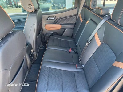 2023 GMC Canyon 4WD AT4