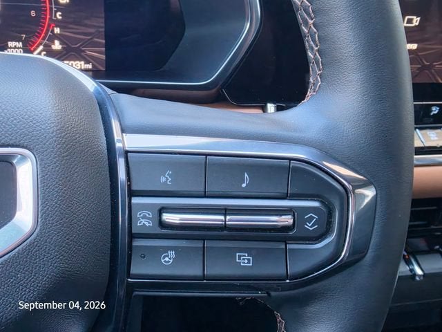2023 GMC Canyon 4WD AT4