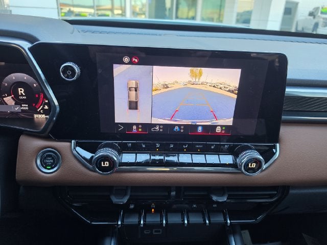 2024 GMC Canyon AT4