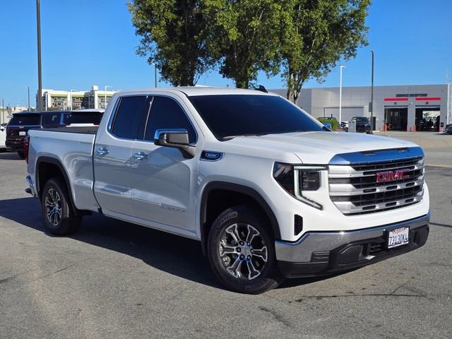 2026 GMC Sierra 2WD Double Cab Standard Box SLE's photo