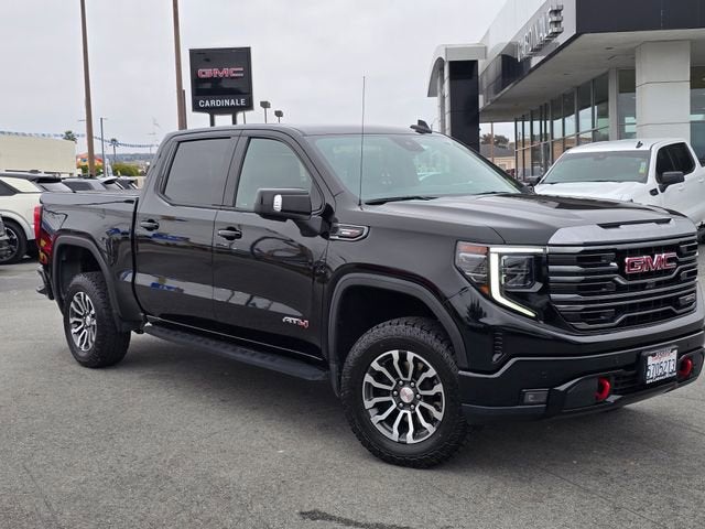 2022 GMC Sierra 1500 AT4
