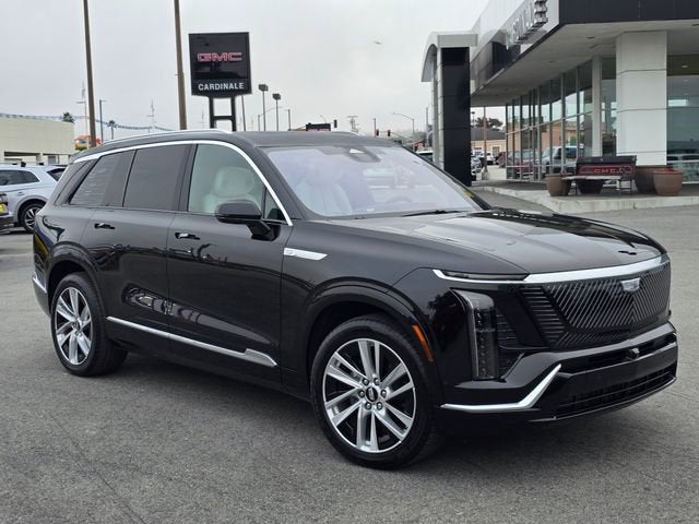 2026 Cadillac VISTIQ Luxury