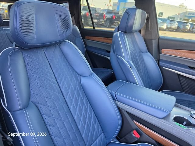 2026 Cadillac VISTIQ Premium Luxury