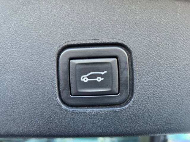 2023 Cadillac LYRIQ Luxury