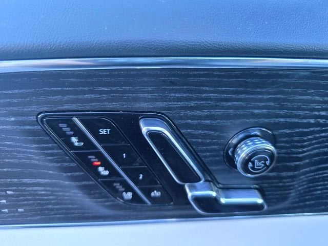 2023 Cadillac LYRIQ Luxury