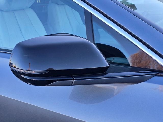 2023 Cadillac LYRIQ Luxury