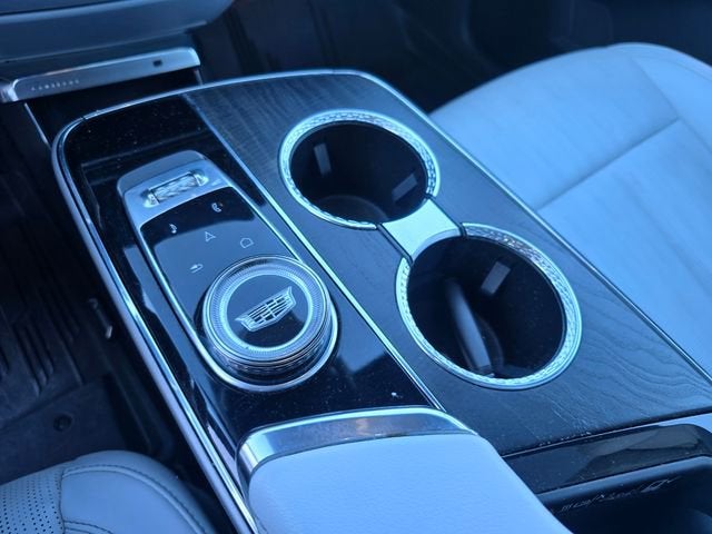 2023 Cadillac LYRIQ Luxury