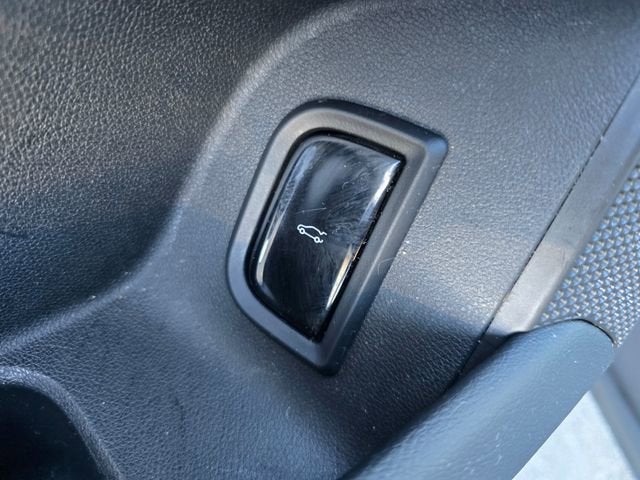 2023 Cadillac LYRIQ Luxury