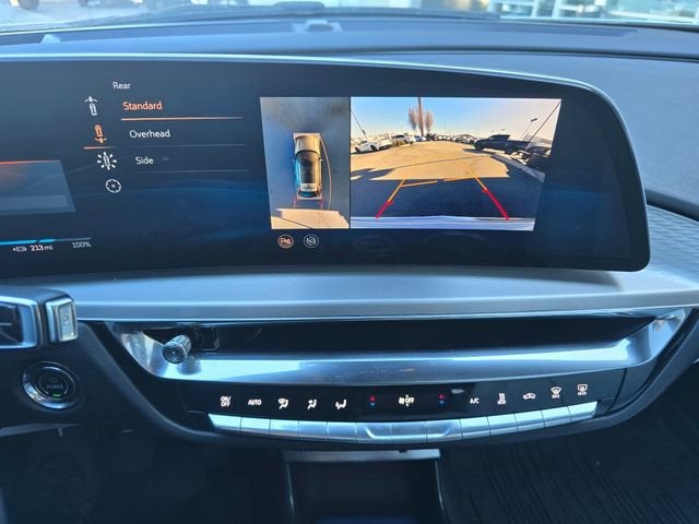 2024 Cadillac LYRIQ Luxury 1