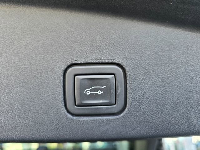 2023 Cadillac LYRIQ Luxury