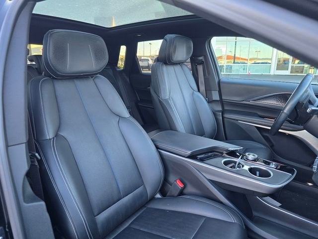 2023 Cadillac LYRIQ Luxury