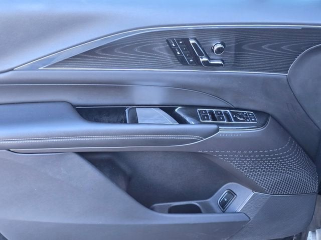 2024 Cadillac LYRIQ Sport 1