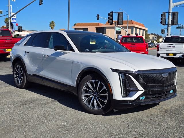 2025 Cadillac LYRIQ Sport 1