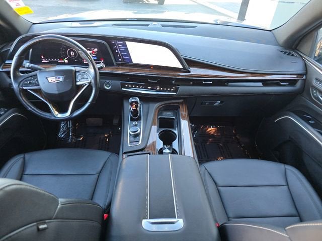 2022 Cadillac Escalade Luxury