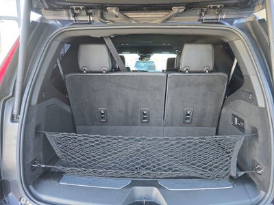 2022 Cadillac Escalade Luxury