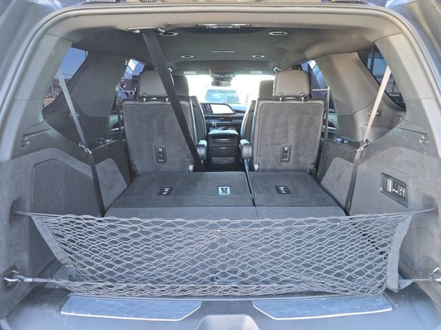 2022 Cadillac Escalade Luxury