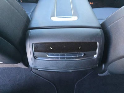 2022 Cadillac Escalade Luxury