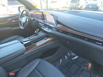 2022 Cadillac Escalade Luxury