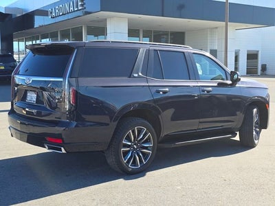 2022 Cadillac Escalade Luxury